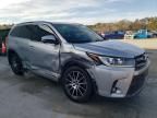 2017 Toyota Highlander SE