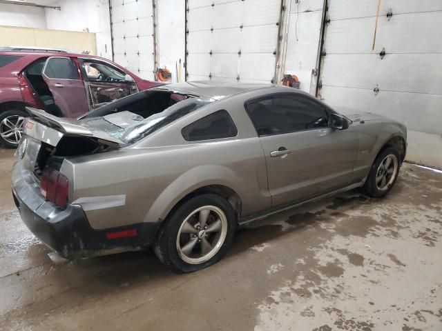 2005 Ford Mustang GT