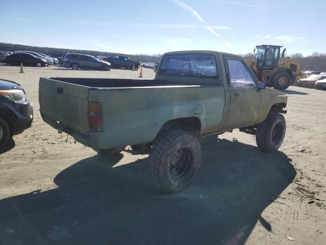 1988 Toyota Pickup RN63 STD