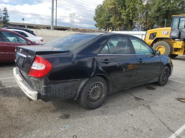 2004 Toyota Camry LE