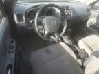 2002 Nissan Frontier Crew Cab XE