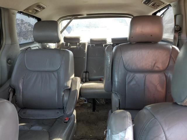 2005 Toyota Sienna XLE