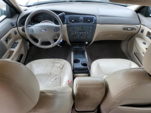 2000 Ford Taurus SE