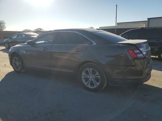 2015 Ford Taurus SEL