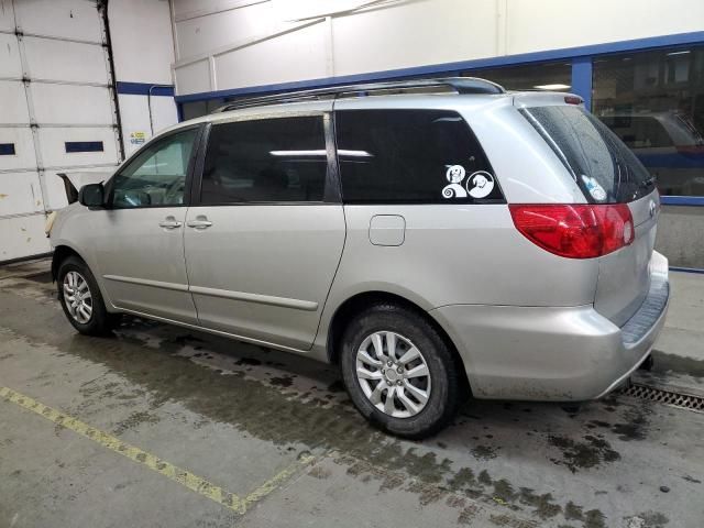 2006 Toyota Sienna CE