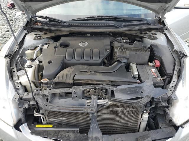 2010 Nissan Altima Base