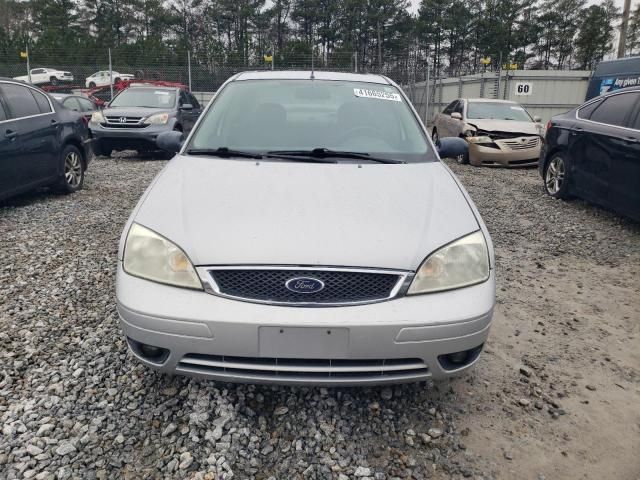 2005 Ford Focus ZX4