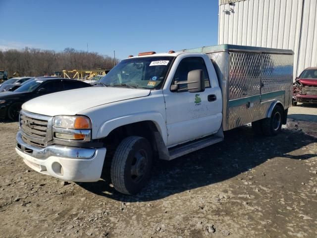 2005 GMC New Sierra C3500