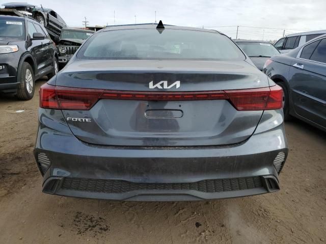 2024 KIA Forte LX