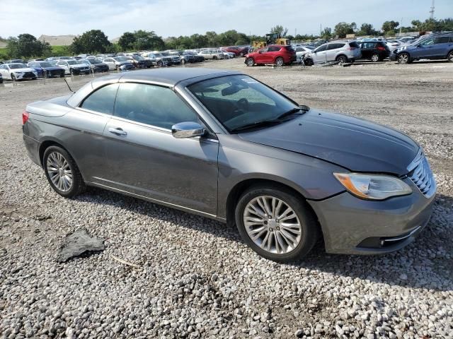 2012 Chrysler 200 Limited