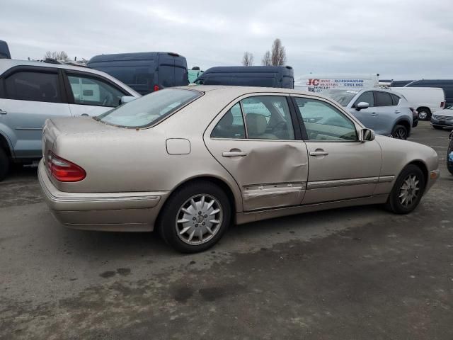 2000 Mercedes-Benz E 320