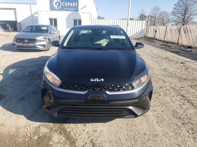 2023 KIA Forte LX