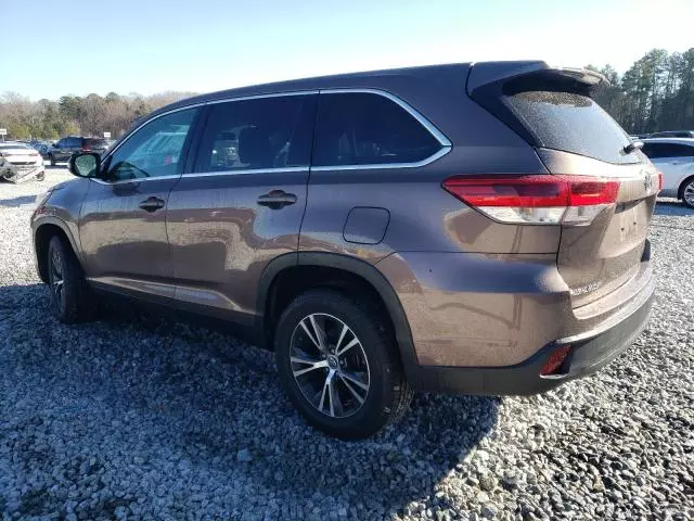 2019 Toyota Highlander LE