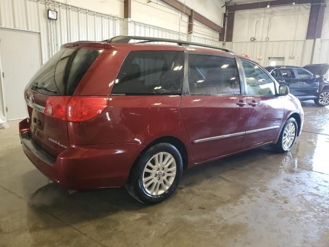 2009 Toyota Sienna XLE