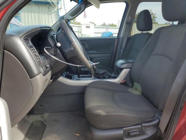 2005 Mazda Tribute S