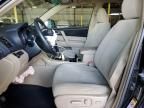 2013 Toyota Highlander Base