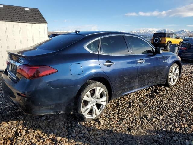 2015 Infiniti Q70 3.7