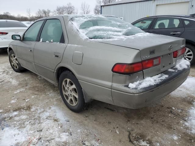 1999 Toyota Camry LE