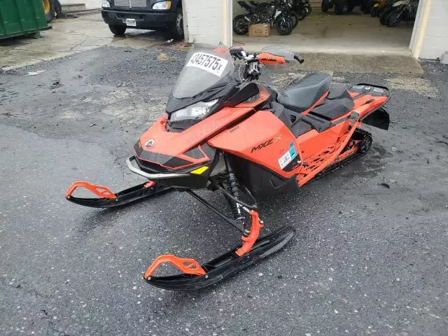 2021 Skidoo 2021 Skidoo MXZ