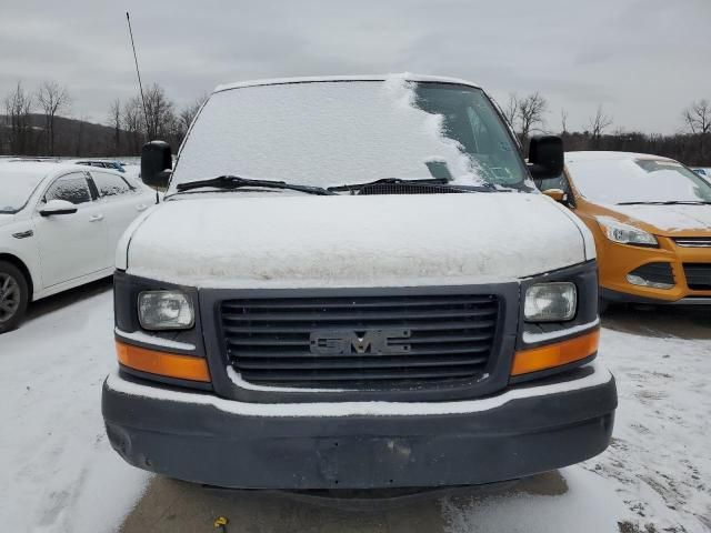 2004 GMC Savana G3500