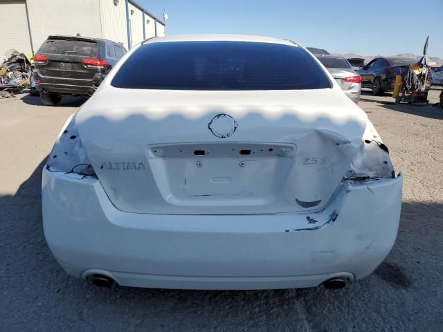 2012 Nissan Altima Base