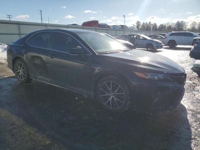 2021 Toyota Camry SE