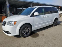 Dodge Grand Caravan sxt salvage cars for sale: 2017 Dodge Grand Caravan SXT