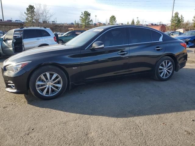 2016 Infiniti Q50 Premium