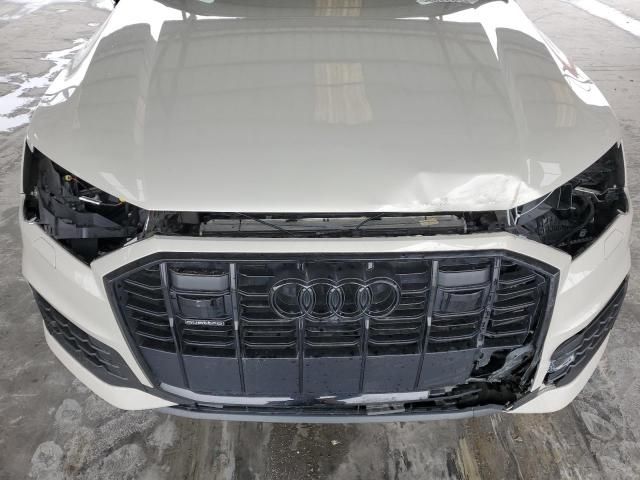 2021 Audi Q7 Premium Plus