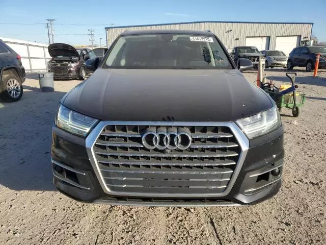 2018 Audi Q7 Prestige