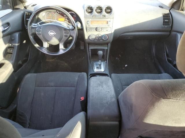 2010 Nissan Altima Base