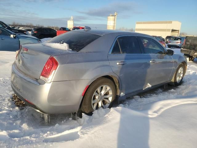 2016 Chrysler 300 Limited