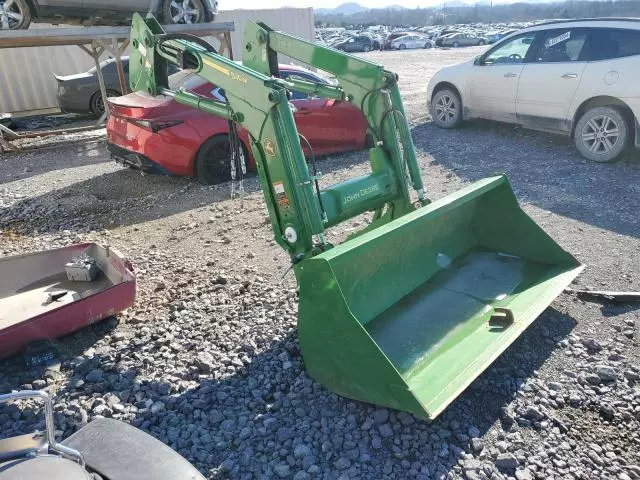 2021 John Deere 520M