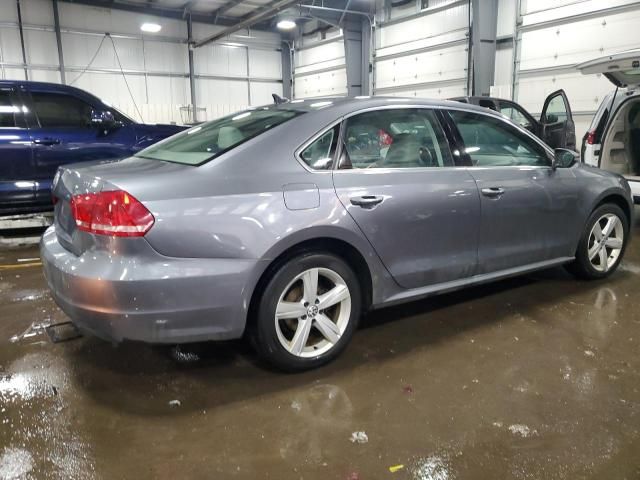 2012 Volkswagen Passat SE