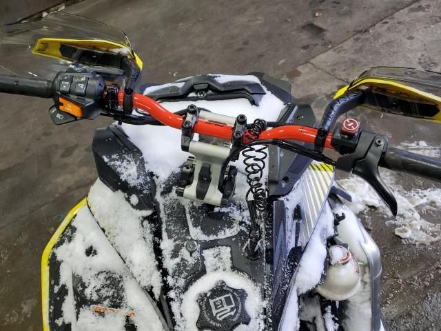 2020 Skidoo MXZ XRS850