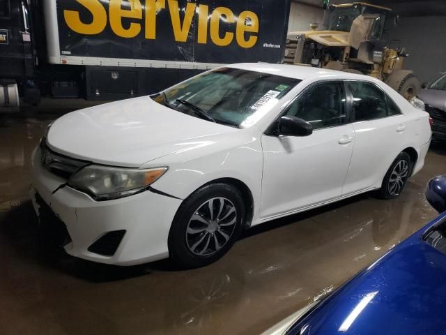 2014 Toyota Camry Hybrid