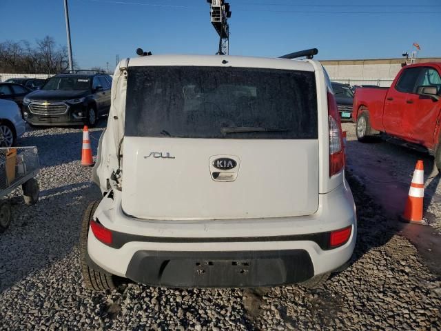 2013 KIA Soul +