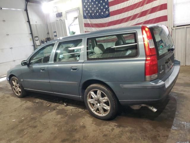 2004 Volvo V70