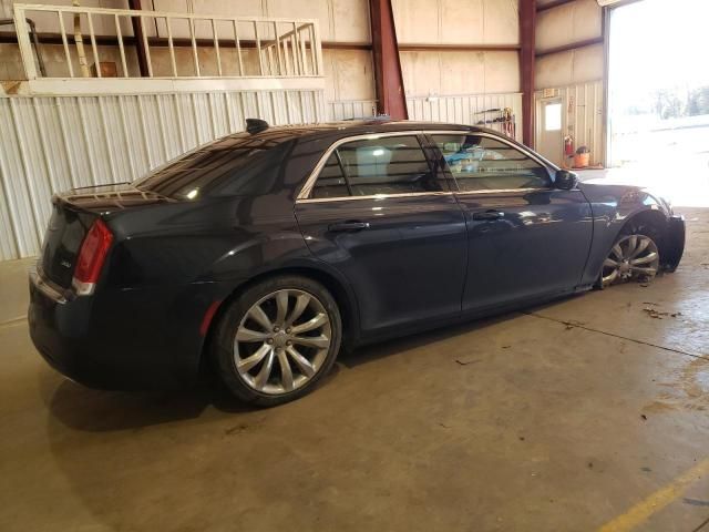 2019 Chrysler 300 Touring