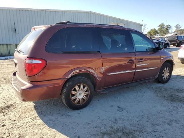 2007 Chrysler Town & Country Touring