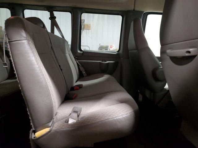 2009 Chevrolet Express G2500