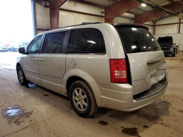 2010 Chrysler Town & Country Touring