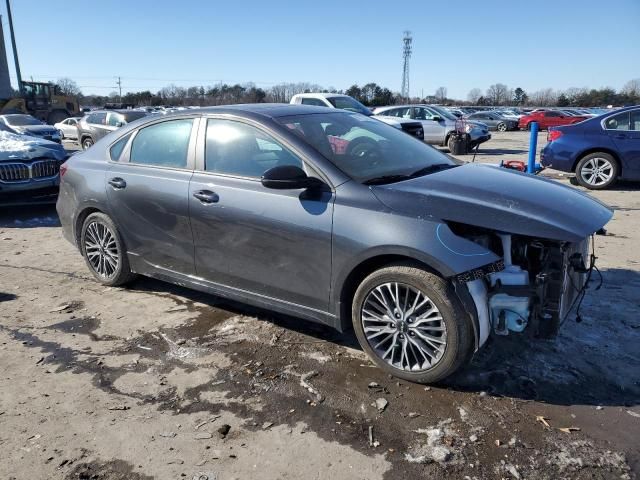 2022 KIA Forte GT Line