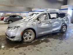 Chrysler Vehiculos salvage en venta: 2018 Chrysler Pacifica Hybrid Limited