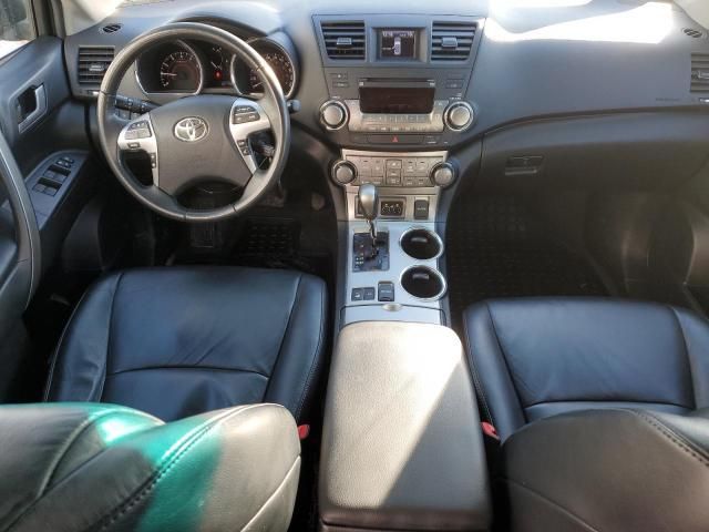 2013 Toyota Highlander Base