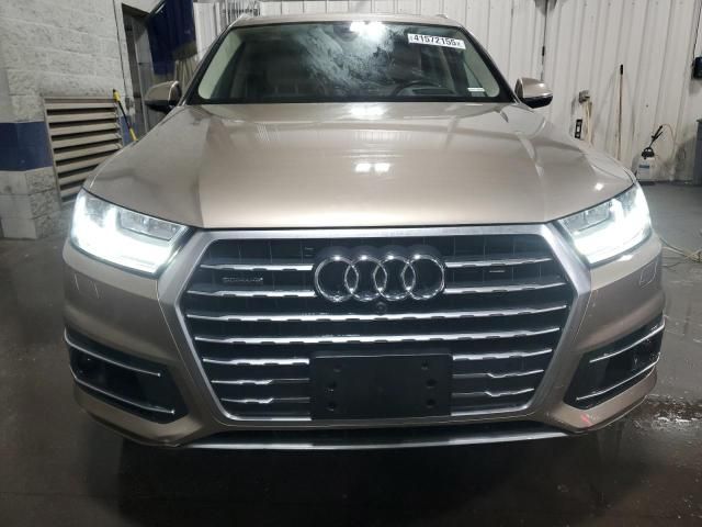 2018 Audi Q7 Prestige