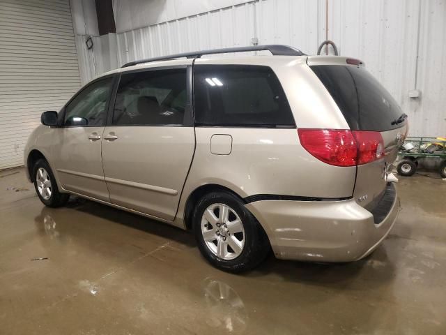 2008 Toyota Sienna CE