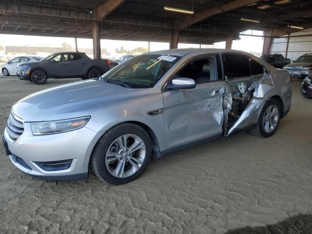 2014 Ford Taurus SEL