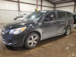 Salvage cars for sale at auction: 2010 Volkswagen Routan SE