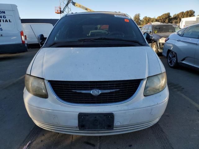 2001 Chrysler Town & Country LX